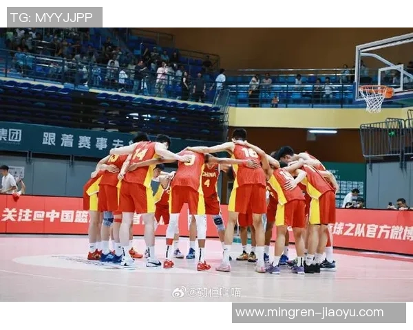 中国U19男篮迎战塞尔维亚力争在国际赛场上展现青春风采 中国U19男篮迎战塞尔维亚力争在国际赛场上展现青春风采