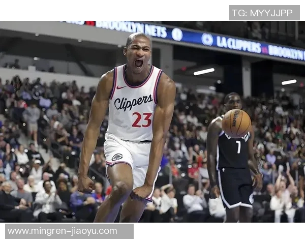 勇士与快船激战全场录像回顾11月20日精彩瞬间分析